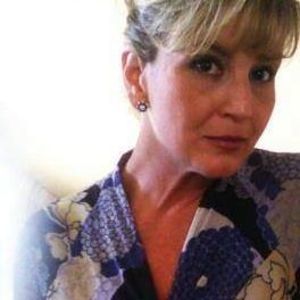 Meet your Posher, Deborah